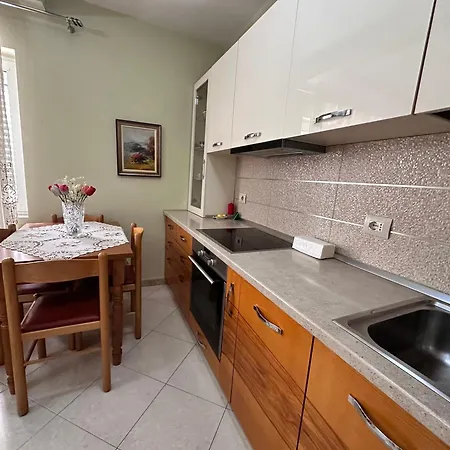 Sophia Daily Apartment *